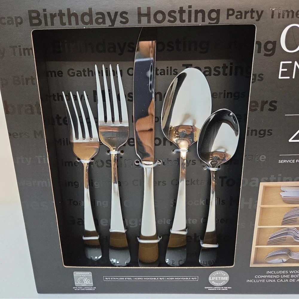 Oneida Entertain Tess Stainless Steel 40pc Flatware Set Service for 8 with Caddy